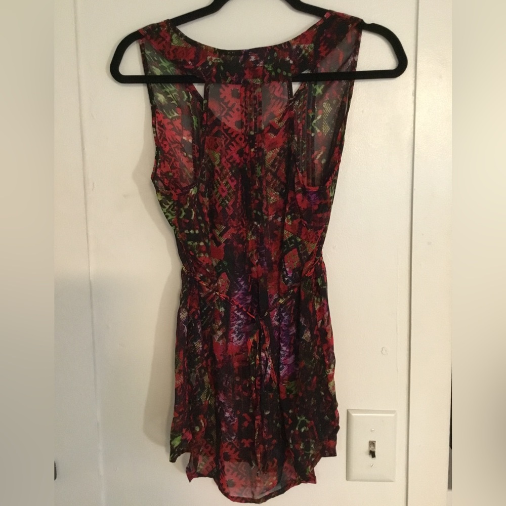 Red sheer tunic - Picture 3 of 4